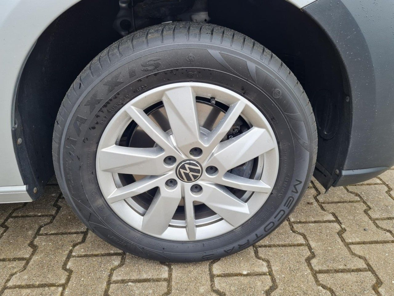 Volkswagen Caddy Cargo Maxi 2.0 TDI NAVI PDC KLIMA Alufelge – Leasing Volkswagen Caddy Cargo Maxi 2.0 TDI NAVI PDC KLIMA Alufelge: das Bild 15