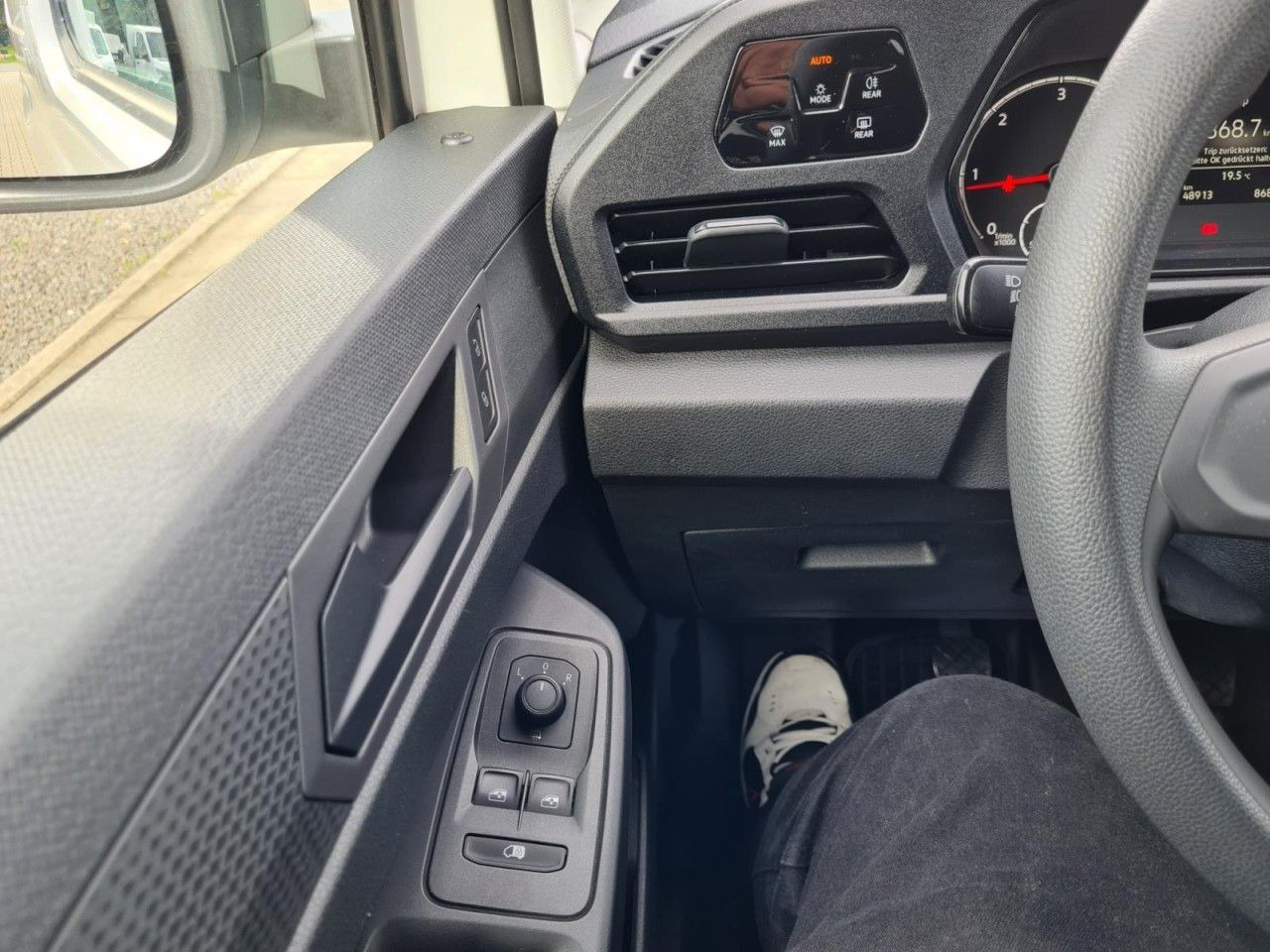 Kleintransporter Volkswagen Caddy Kasten Cargo Maxi AHK KLIMA KAMERA PDC FLÜ: das Bild 18