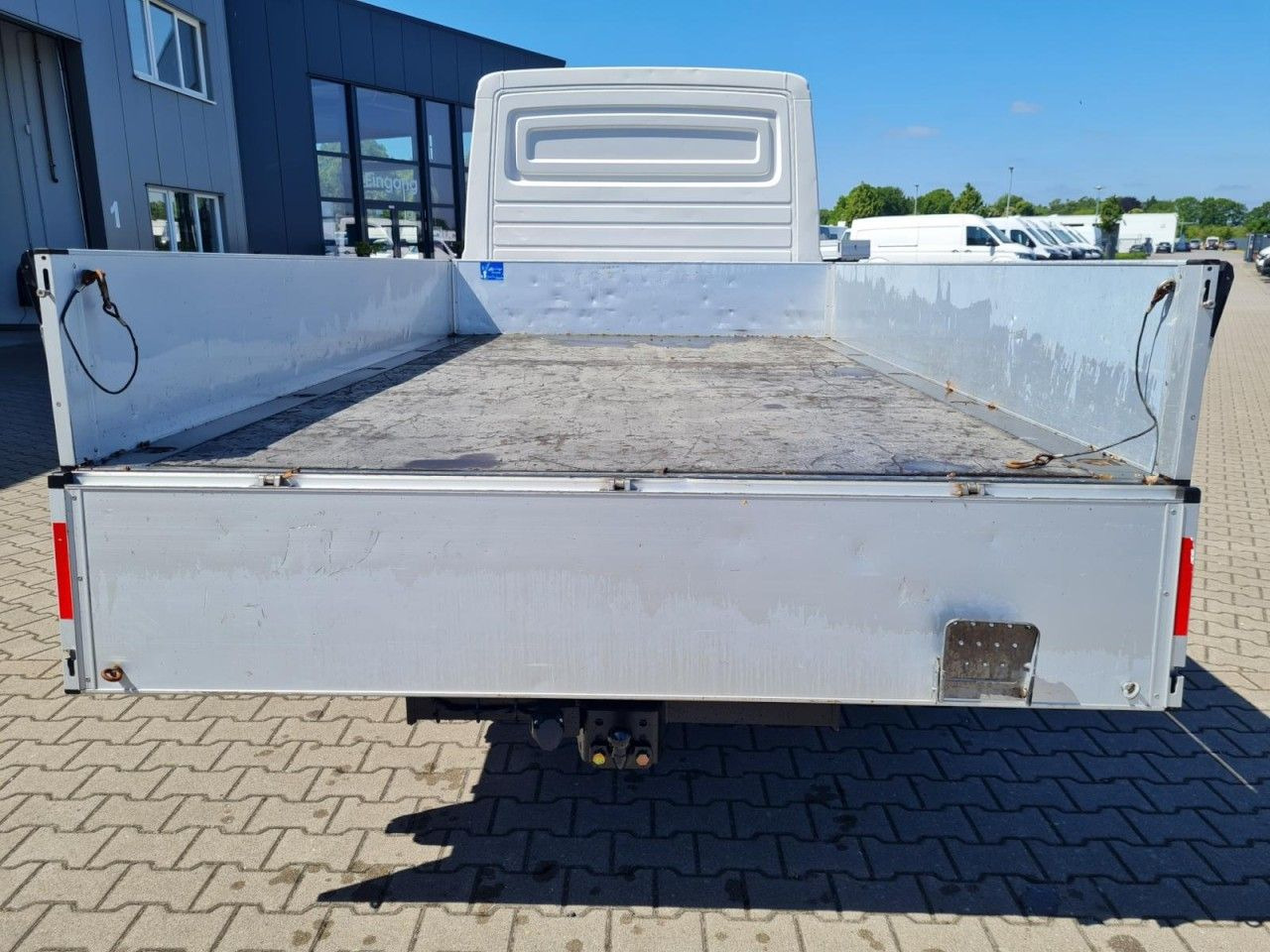 Volkswagen Crafter 35 Doka TDI Lang AHK KLIMA - Pritsche Transporter, Transporter mit Doppelkabine: das Bild 5 Volkswagen Crafter 35 Doka TDI Lang AHK KLIMA - Pritsche Transporter, Transporter mit Doppelkabine: das Bild 5