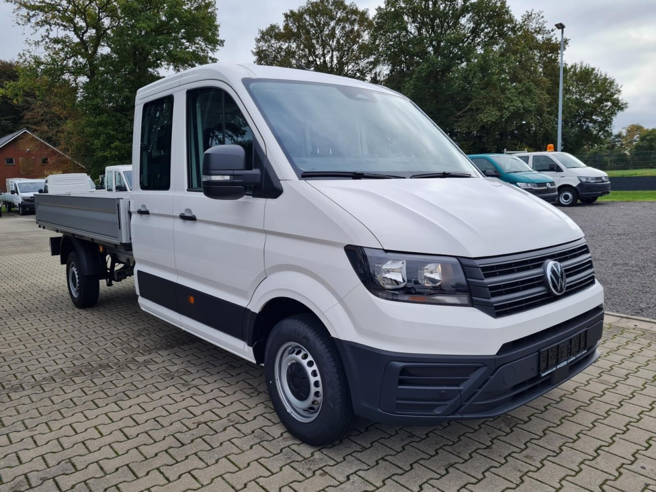 Volkswagen Crafter 35 Doka TDI Pritsche L4 Kamera, AHK - Pritsche Transporter, Transporter mit Doppelkabine: das Bild 3 Volkswagen Crafter 35 Doka TDI Pritsche L4 Kamera, AHK - Pritsche Transporter, Transporter mit Doppelkabine: das Bild 3
