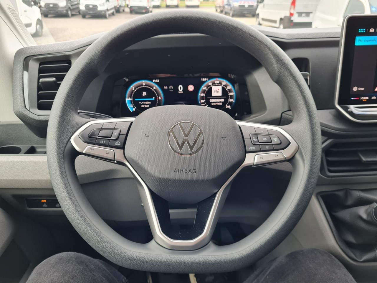 Volkswagen Crafter 35 Doka TDI Pritsche L4 Kamera, AHK - Pritsche Transporter, Transporter mit Doppelkabine: das Bild 5 Volkswagen Crafter 35 Doka TDI Pritsche L4 Kamera, AHK - Pritsche Transporter, Transporter mit Doppelkabine: das Bild 5