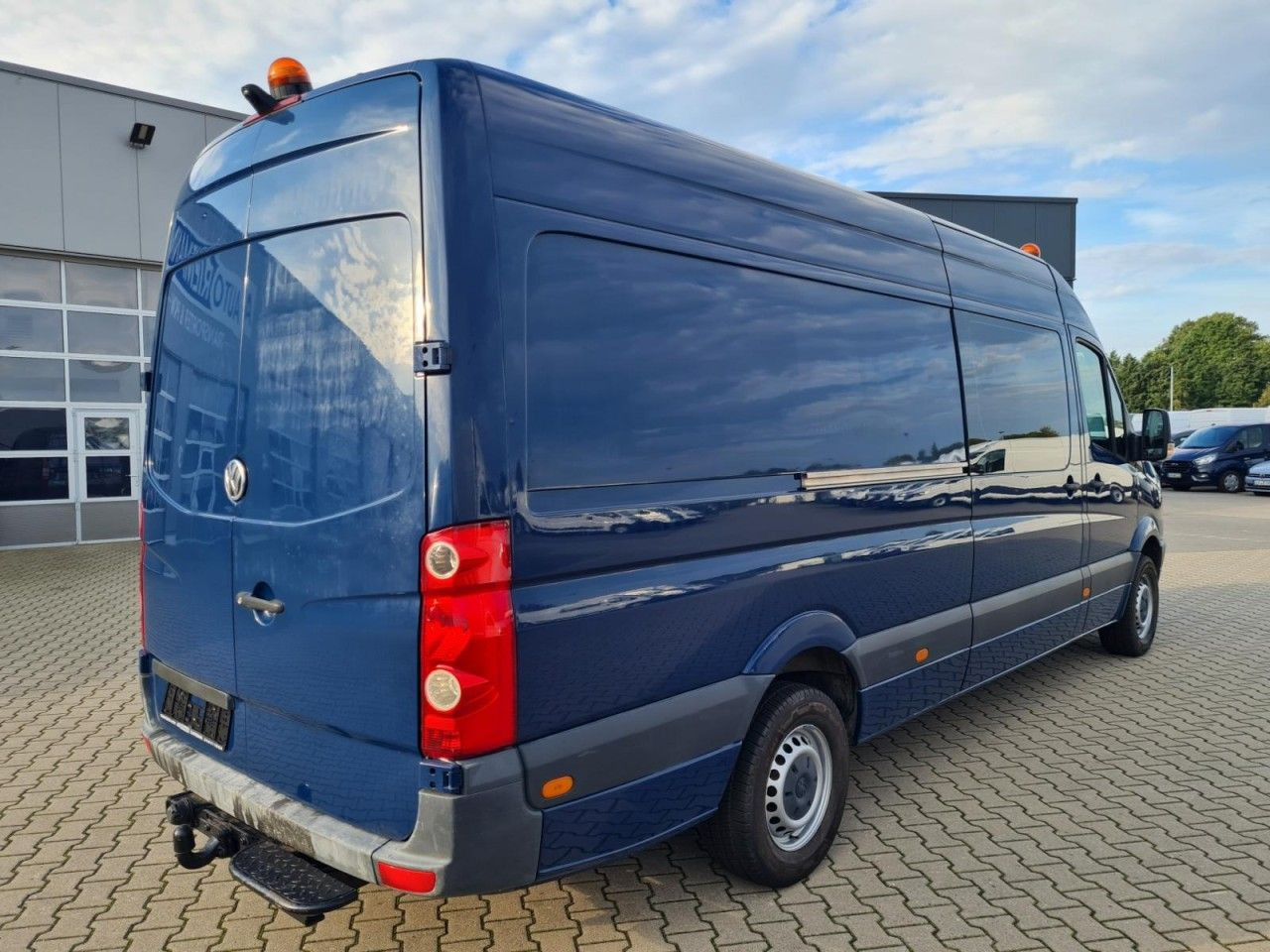 Volkswagen Crafter 35 Kasten Doka 5 Sitze AHK 3.5to REGALSY - Kastenwagen, Transporter mit Doppelkabine: das Bild 4 Volkswagen Crafter 35 Kasten Doka 5 Sitze AHK 3.5to REGALSY - Kastenwagen, Transporter mit Doppelkabine: das Bild 4