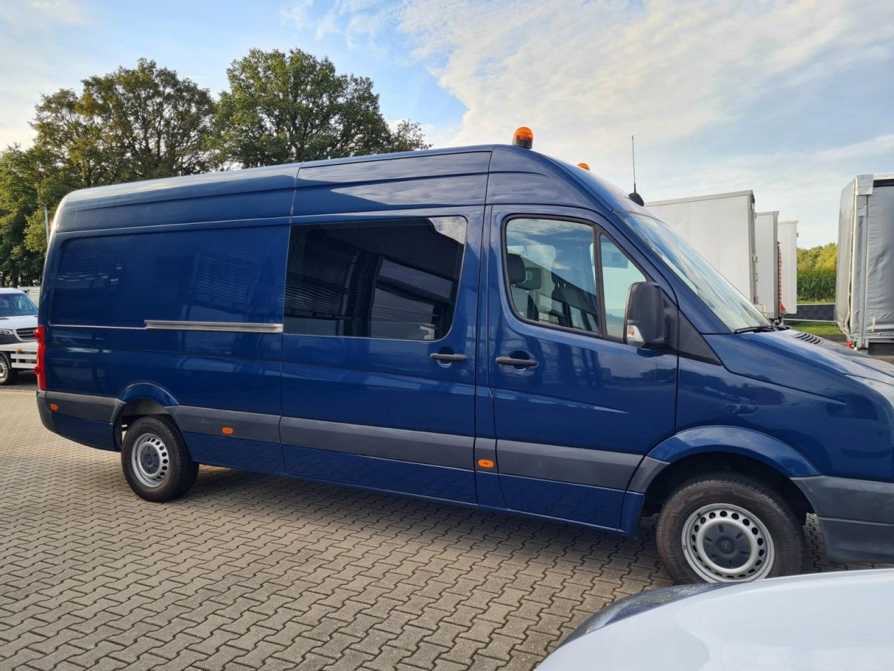 Volkswagen Crafter 35 Kasten Doka 5 Sitze AHK 3.5to REGALSY - Kastenwagen, Transporter mit Doppelkabine: das Bild 3 Volkswagen Crafter 35 Kasten Doka 5 Sitze AHK 3.5to REGALSY - Kastenwagen, Transporter mit Doppelkabine: das Bild 3
