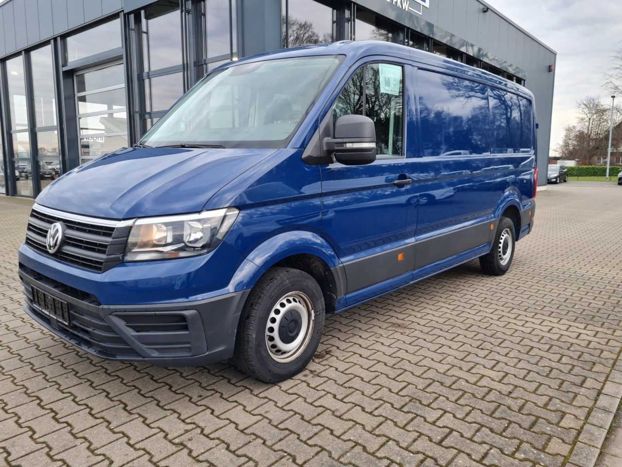 Volkswagen Crafter 35 Kasten Plus Doka mixto 6 Sitze NAVI A - Kastenwagen, Transporter mit Doppelkabine: das Bild 3 Volkswagen Crafter 35 Kasten Plus Doka mixto 6 Sitze NAVI A - Kastenwagen, Transporter mit Doppelkabine: das Bild 3