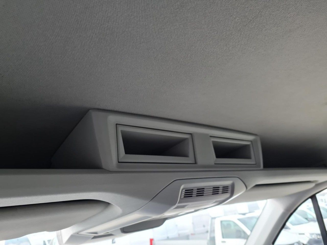 Kastenwagen, Transporter mit Doppelkabine Volkswagen Crafter 35 Kasten Plus Doka mixto NAVI AHK 6 Sit: das Bild 20