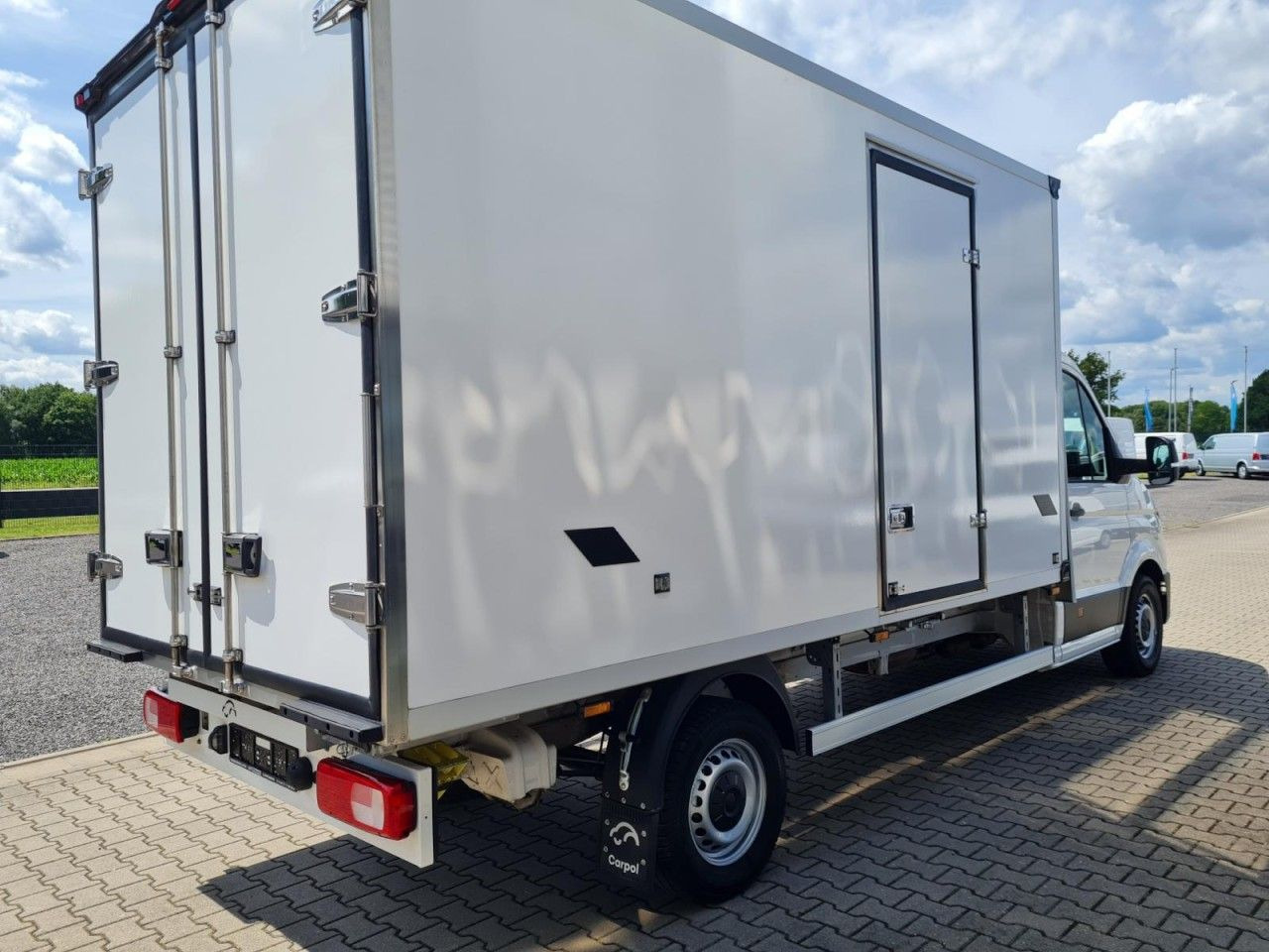 Volkswagen Crafter 35 Kühlkoffer Carrier Viento 300 Navi Ap - Kühltransporter: das Bild 4 Volkswagen Crafter 35 Kühlkoffer Carrier Viento 300 Navi Ap - Kühltransporter: das Bild 4