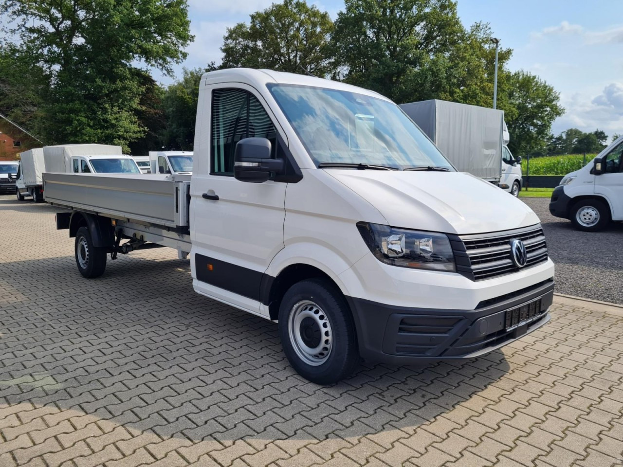 Volkswagen Crafter 35 Pritsche L4 lang KLIMA NAVI/APP TEMPOMAT - Pritsche Transporter: das Bild 3 Volkswagen Crafter 35 Pritsche L4 lang KLIMA NAVI/APP TEMPOMAT - Pritsche Transporter: das Bild 3