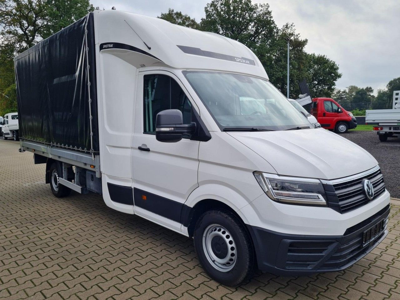 Volkswagen Crafter 35 Pritsche Schlafkabine LED TEMPOMAT - Planen Transporter: das Bild 3 Volkswagen Crafter 35 Pritsche Schlafkabine LED TEMPOMAT - Planen Transporter: das Bild 3
