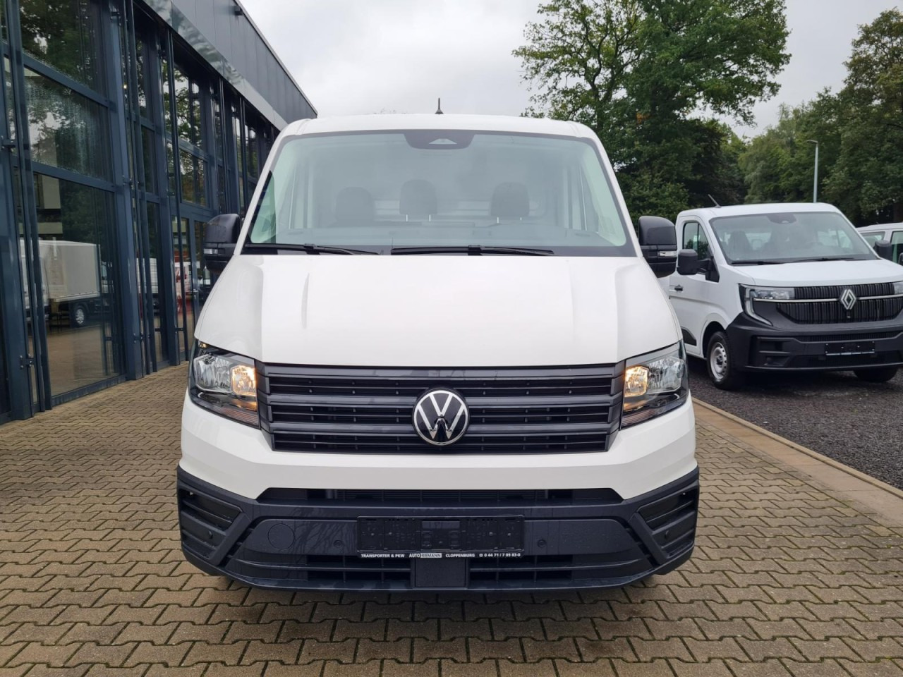 Volkswagen Crafter 35 Pritsche TDI Pritsche L4 KLIMA TEMPOMAT - Pritsche Transporter: das Bild 2 Volkswagen Crafter 35 Pritsche TDI Pritsche L4 KLIMA TEMPOMAT - Pritsche Transporter: das Bild 2