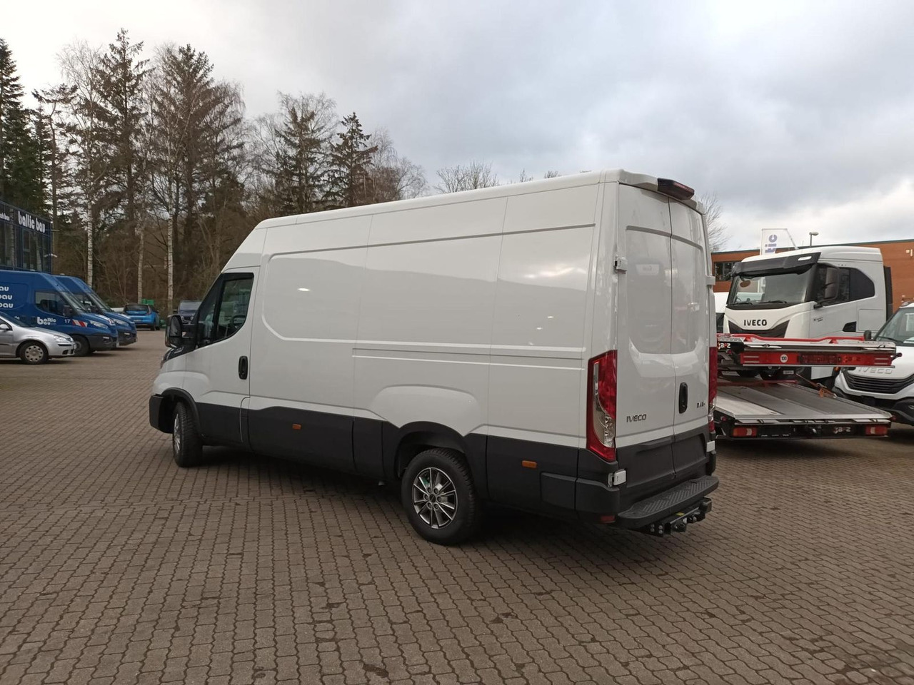 Iveco Daily 35S16A8 V 3520L - ab 0% Finanzieren - Kastenwagen: das Bild 2 Iveco Daily 35S16A8 V 3520L - ab 0% Finanzieren - Kastenwagen: das Bild 2