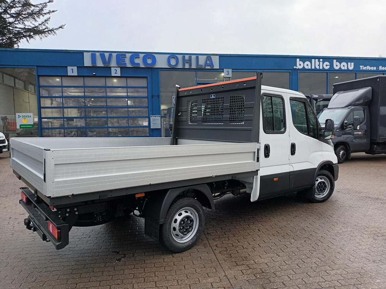 Iveco Daily 35S16H3.0Y Doka *Pritsche*KLIMA*AHK* 11... - Pritsche Transporter, Transporter mit Doppelkabine: das Bild 5 Iveco Daily 35S16H3.0Y Doka *Pritsche*KLIMA*AHK* 11... - Pritsche Transporter, Transporter mit Doppelkabine: das Bild 5