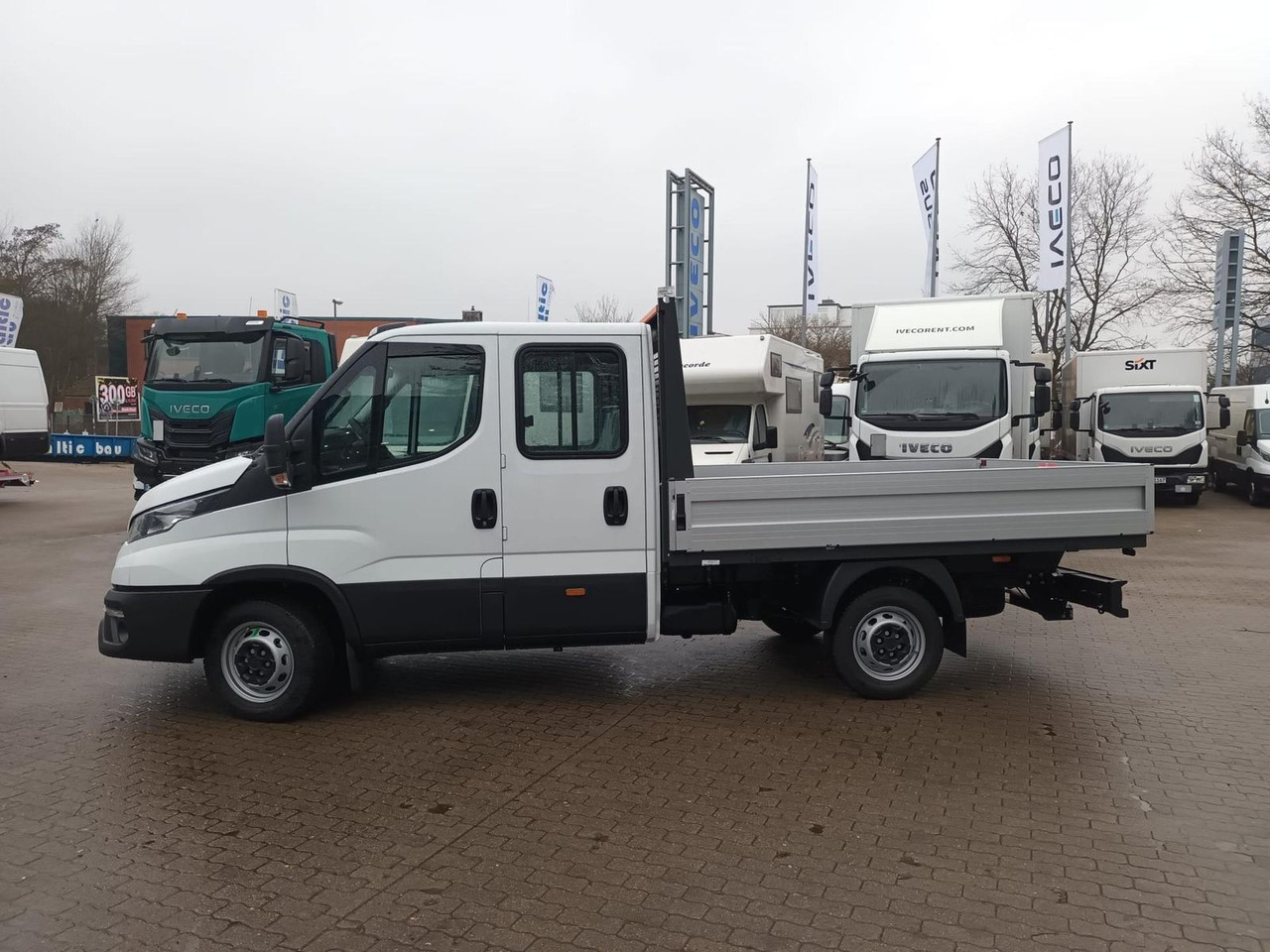 Iveco Daily 35S16H3.0Y Doka *Pritsche*KLIMA*AHK* 11... - Pritsche Transporter, Transporter mit Doppelkabine: das Bild 2 Iveco Daily 35S16H3.0Y Doka *Pritsche*KLIMA*AHK* 11... - Pritsche Transporter, Transporter mit Doppelkabine: das Bild 2
