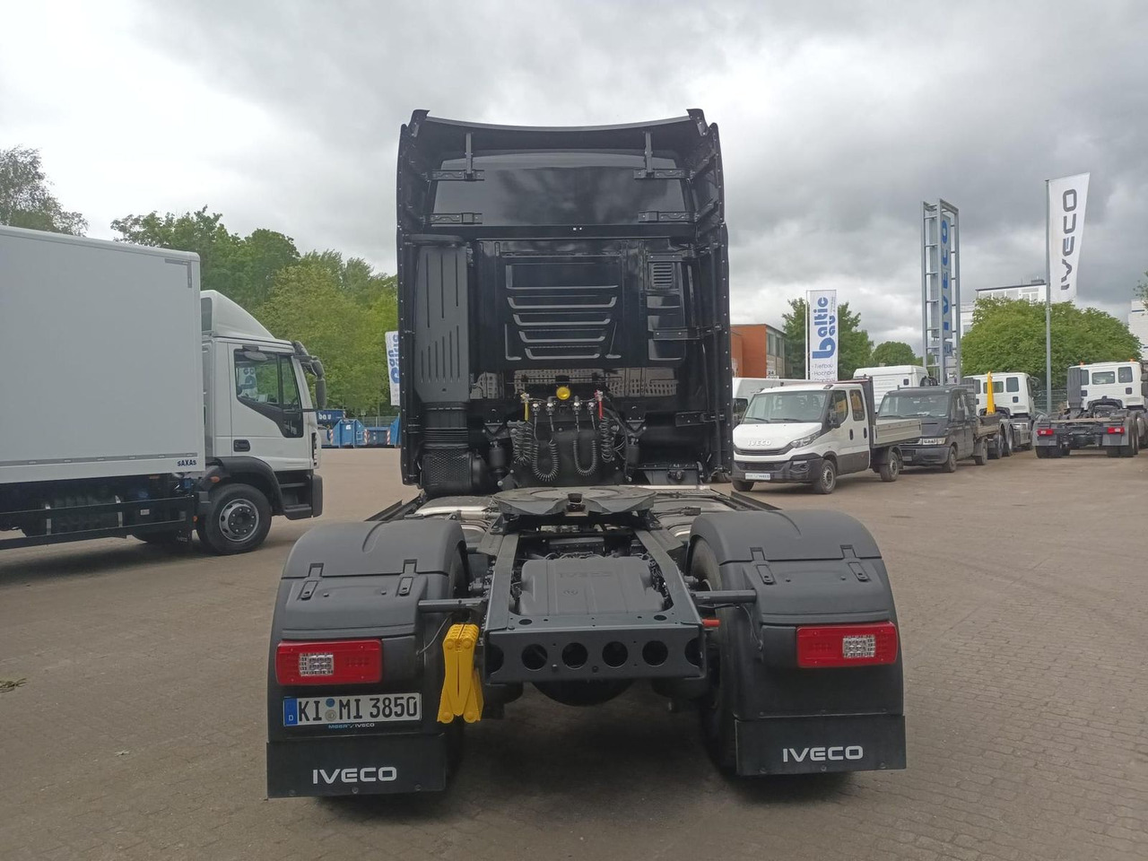 Iveco S-Way SZM 500PS 18-20t zGG. 2-Kreis Hydraulik - Sattelzugmaschine: das Bild 3 Iveco S-Way SZM 500PS 18-20t zGG. 2-Kreis Hydraulik - Sattelzugmaschine: das Bild 3