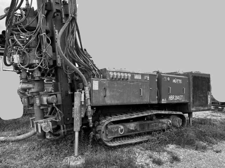 Hütte HBR204 GT – Geothermal drilling rig / Geothermie-Bohrgerät - Bohrgerät: das Bild 1 Hütte HBR204 GT – Geothermal drilling rig / Geothermie-Bohrgerät - Bohrgerät: das Bild 1