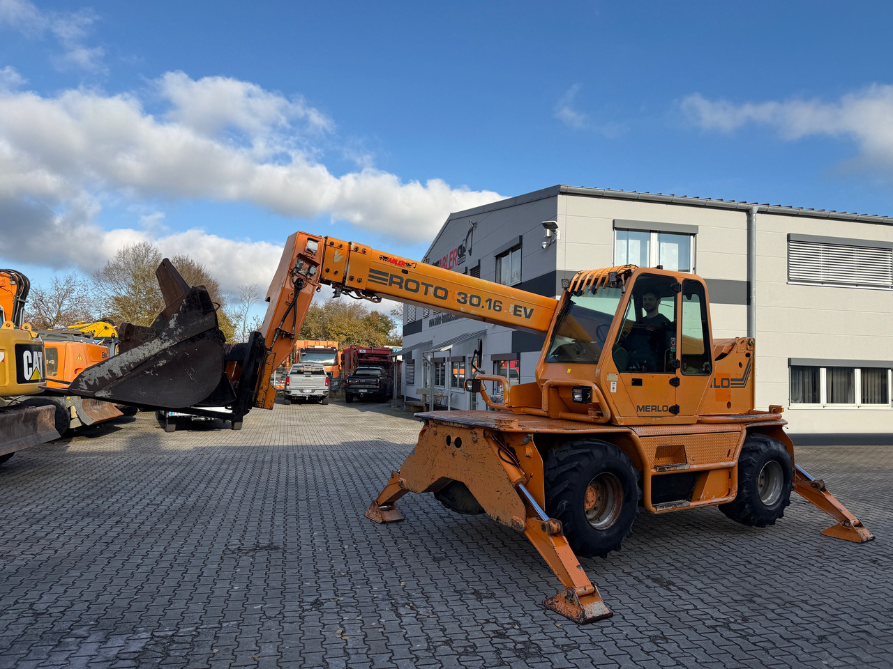 Merlo Roto 30.16 EV Teleskoplader 16m Arbeitskorb - Radlader: das Bild 2 Merlo Roto 30.16 EV Teleskoplader 16m Arbeitskorb - Radlader: das Bild 2