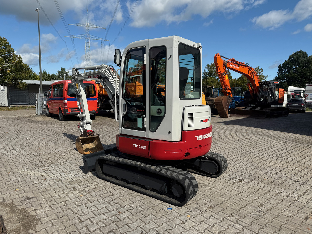 Takeuchi TB138FR Hüllkreis Minibagger Powertilt - Bagger: das Bild 5 Takeuchi TB138FR Hüllkreis Minibagger Powertilt - Bagger: das Bild 5