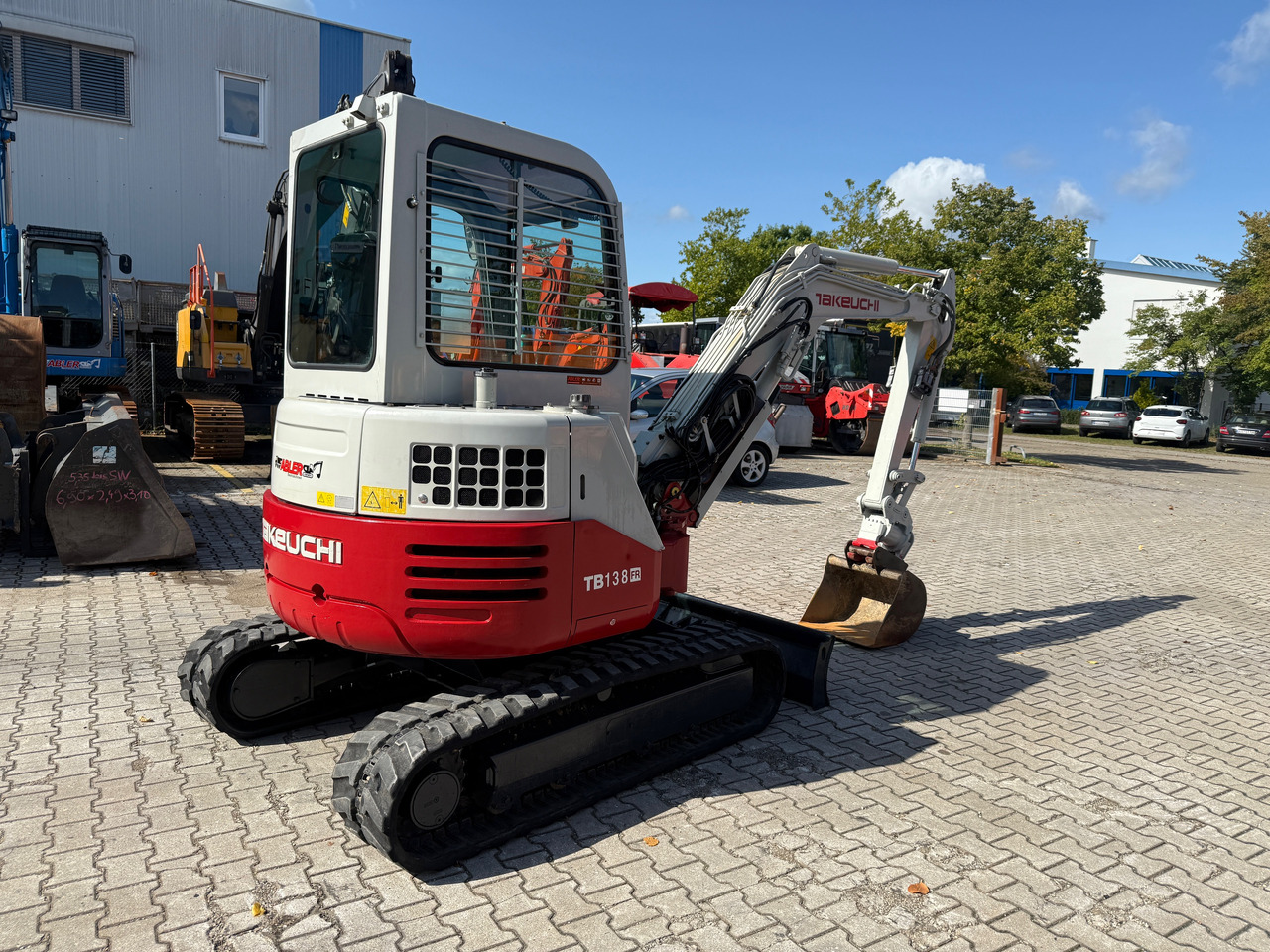 Takeuchi TB138FR Hüllkreis Minibagger Powertilt - Bagger: das Bild 4 Takeuchi TB138FR Hüllkreis Minibagger Powertilt - Bagger: das Bild 4