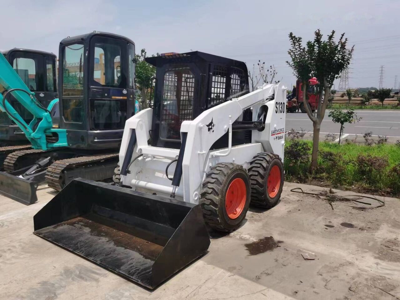 Bobcat S130 - Kompaktlader: das Bild 5 Bobcat S130 - Kompaktlader: das Bild 5