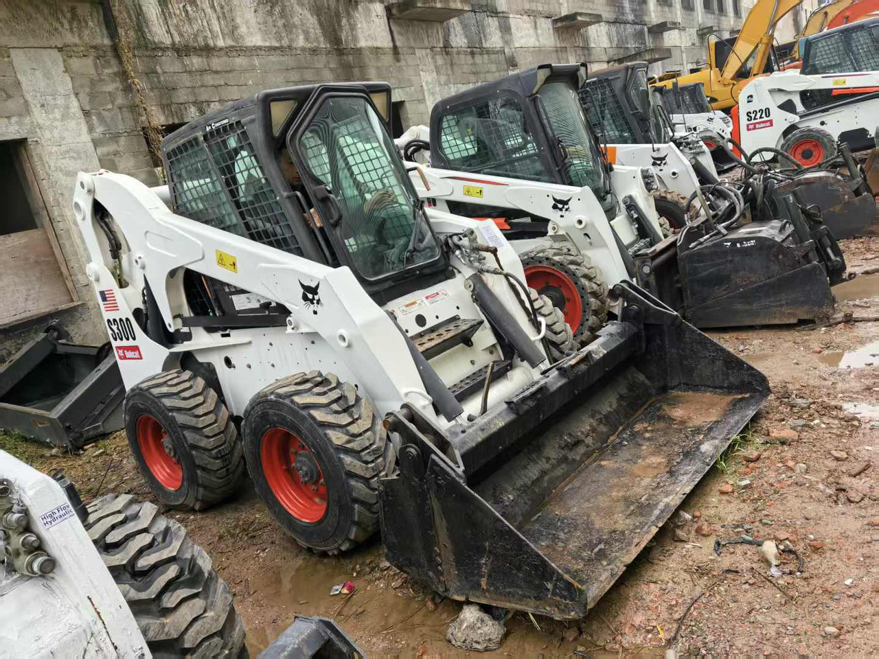 Bobcat S300 - Kompaktlader: das Bild 4 Bobcat S300 - Kompaktlader: das Bild 4