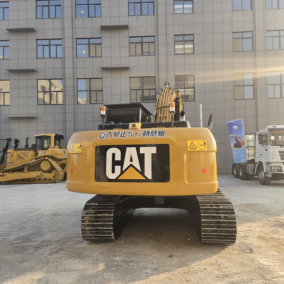 CATERPILLAR 320D - Bagger: das Bild 5 CATERPILLAR 320D - Bagger: das Bild 5