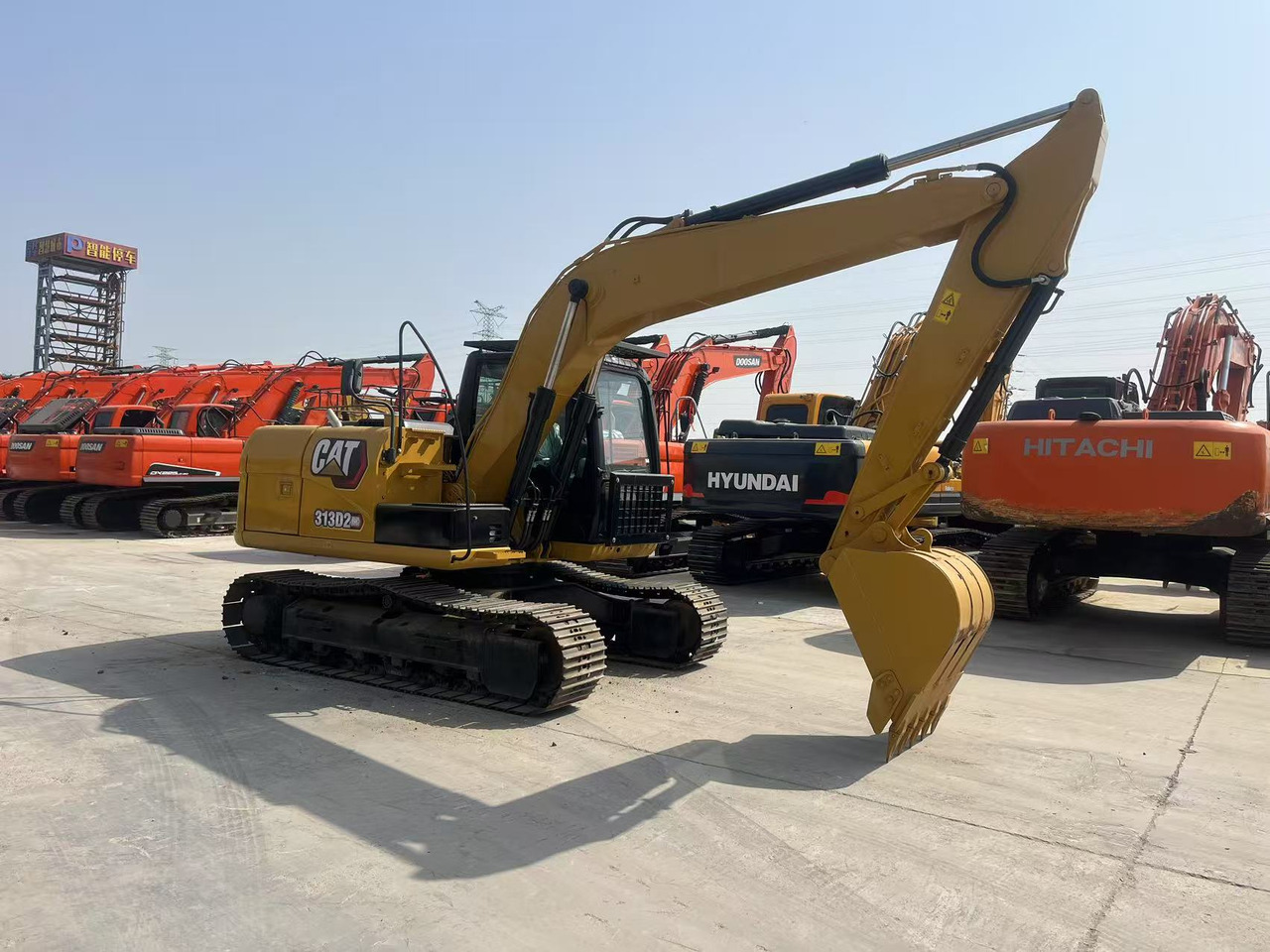 Caterpillar 313D2 - Kettenbagger: das Bild 5 Caterpillar 313D2 - Kettenbagger: das Bild 5