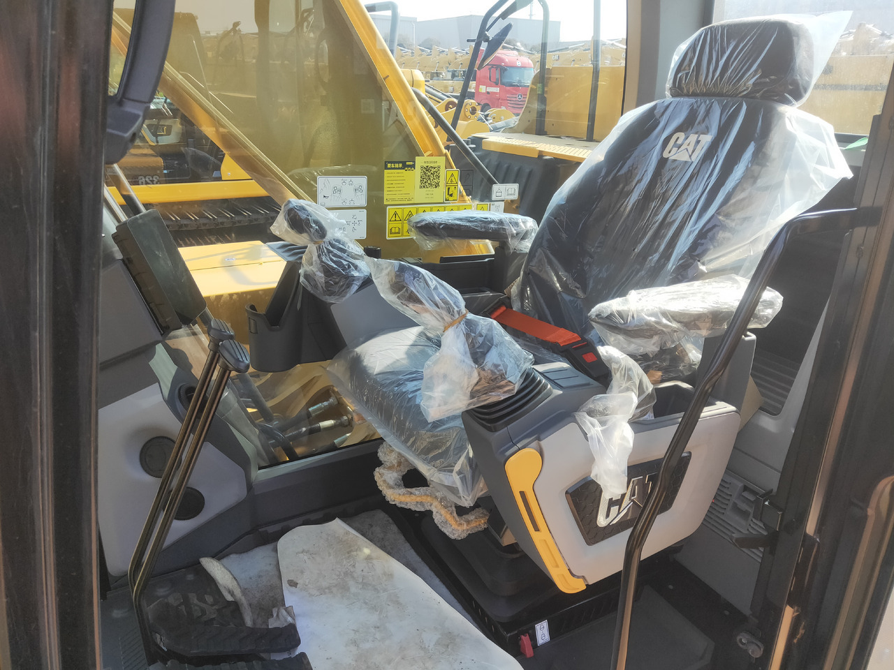 Caterpillar 326 - Kettenbagger: das Bild 4 Caterpillar 326 - Kettenbagger: das Bild 4