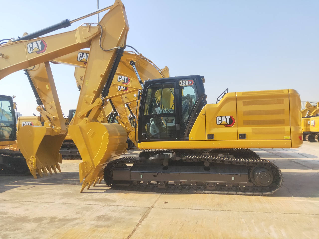 Caterpillar 326GC - Kettenbagger: das Bild 4 Caterpillar 326GC - Kettenbagger: das Bild 4