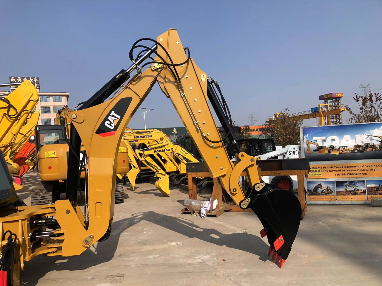 Caterpillar 420F - Baggerlader: das Bild 3 Caterpillar 420F - Baggerlader: das Bild 3