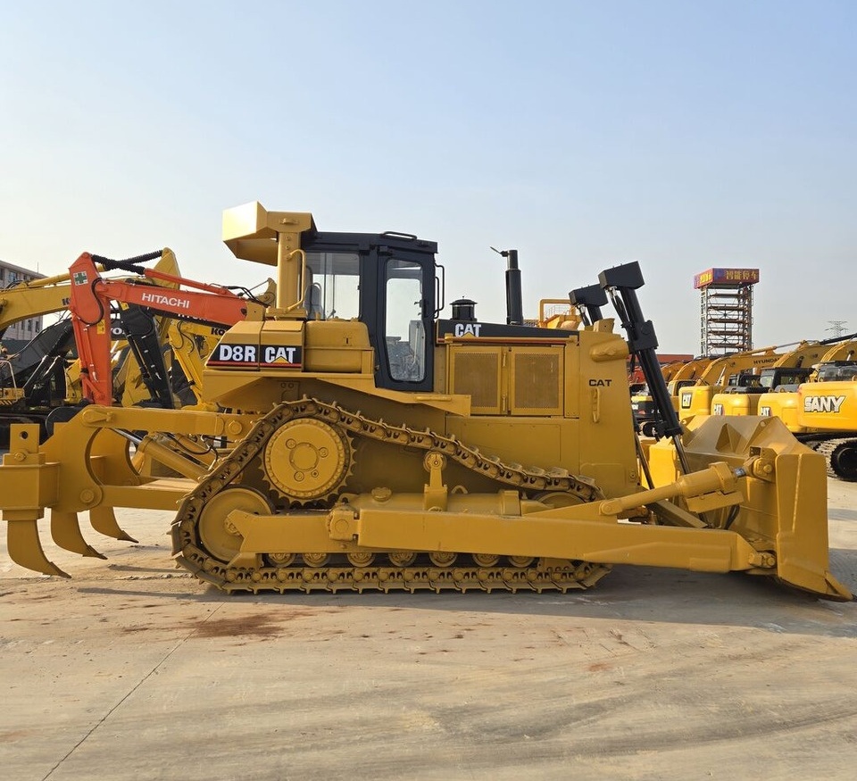Caterpillar D8R - Bulldozer: das Bild 2 Caterpillar D8R - Bulldozer: das Bild 2