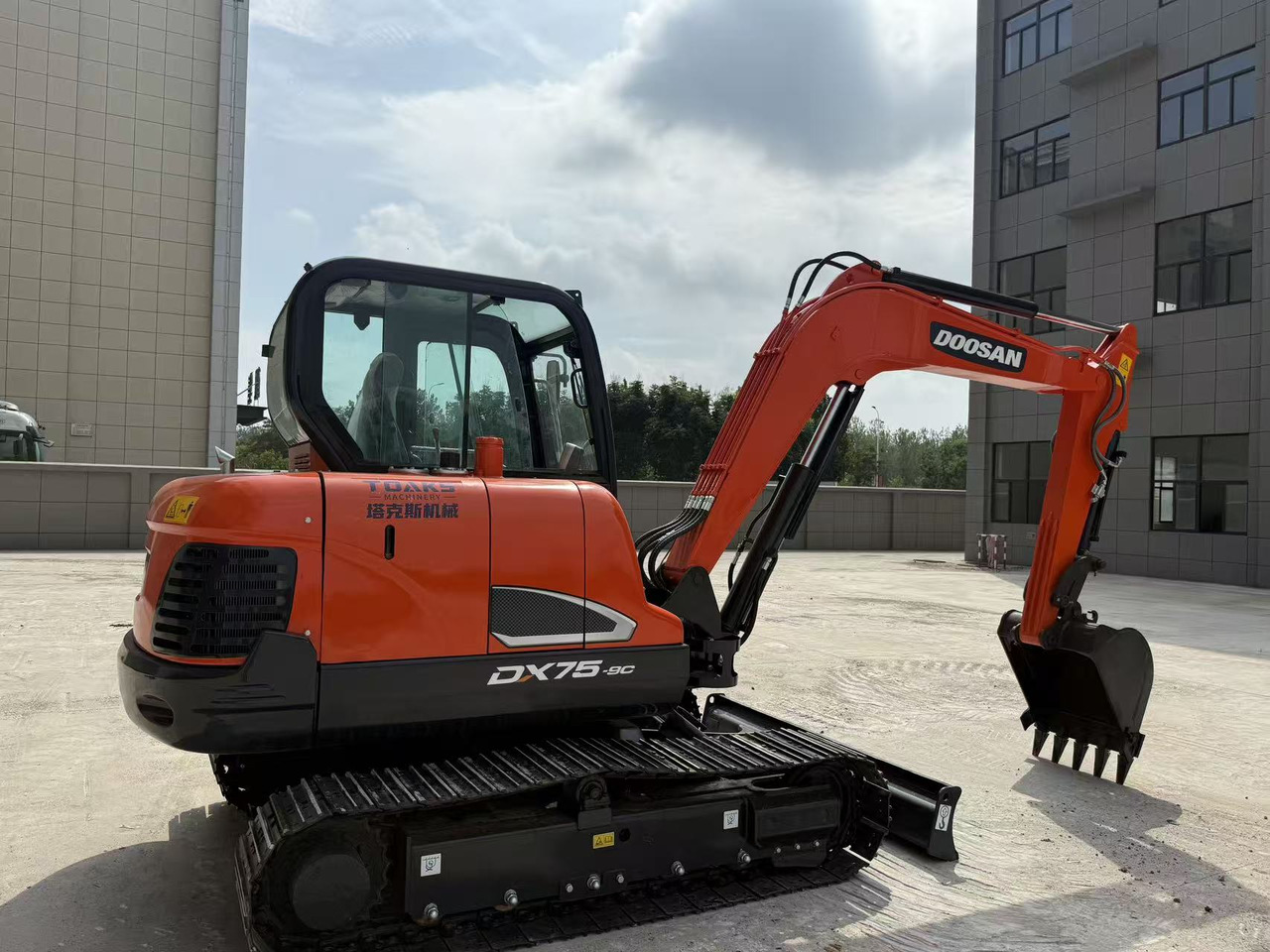 DOOSAN DX75 - Minibagger: das Bild 3 DOOSAN DX75 - Minibagger: das Bild 3