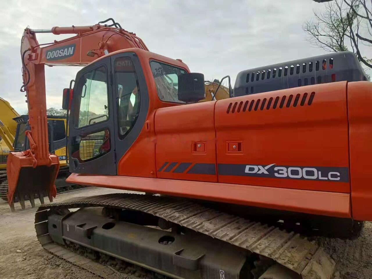Doosan DX300 - Kettenbagger: das Bild 4 Doosan DX300 - Kettenbagger: das Bild 4