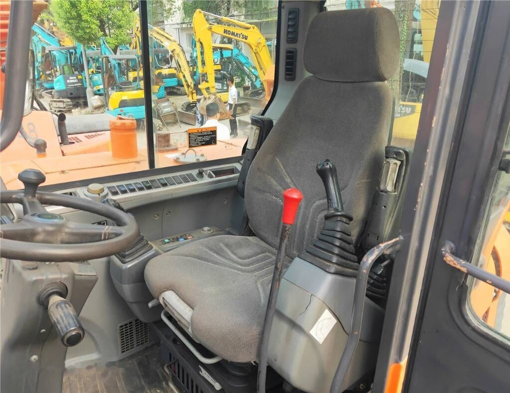 Doosan DX60 W - Mobilbagger: das Bild 4 Doosan DX60 W - Mobilbagger: das Bild 4