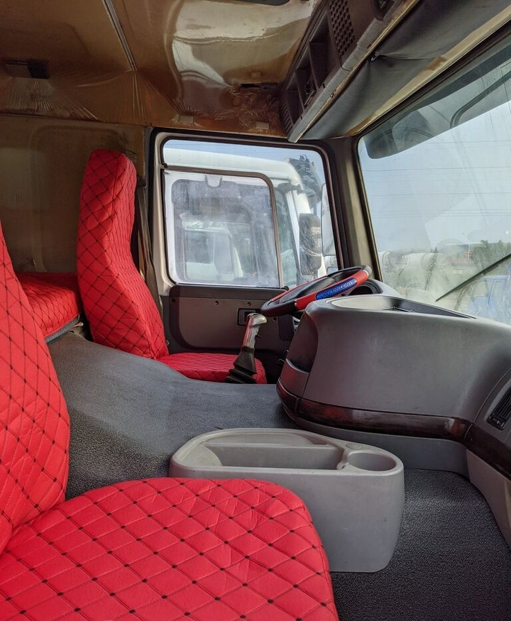 Howo 375 8x4 - Pritsche LKW: das Bild 4 Howo 375 8x4 - Pritsche LKW: das Bild 4