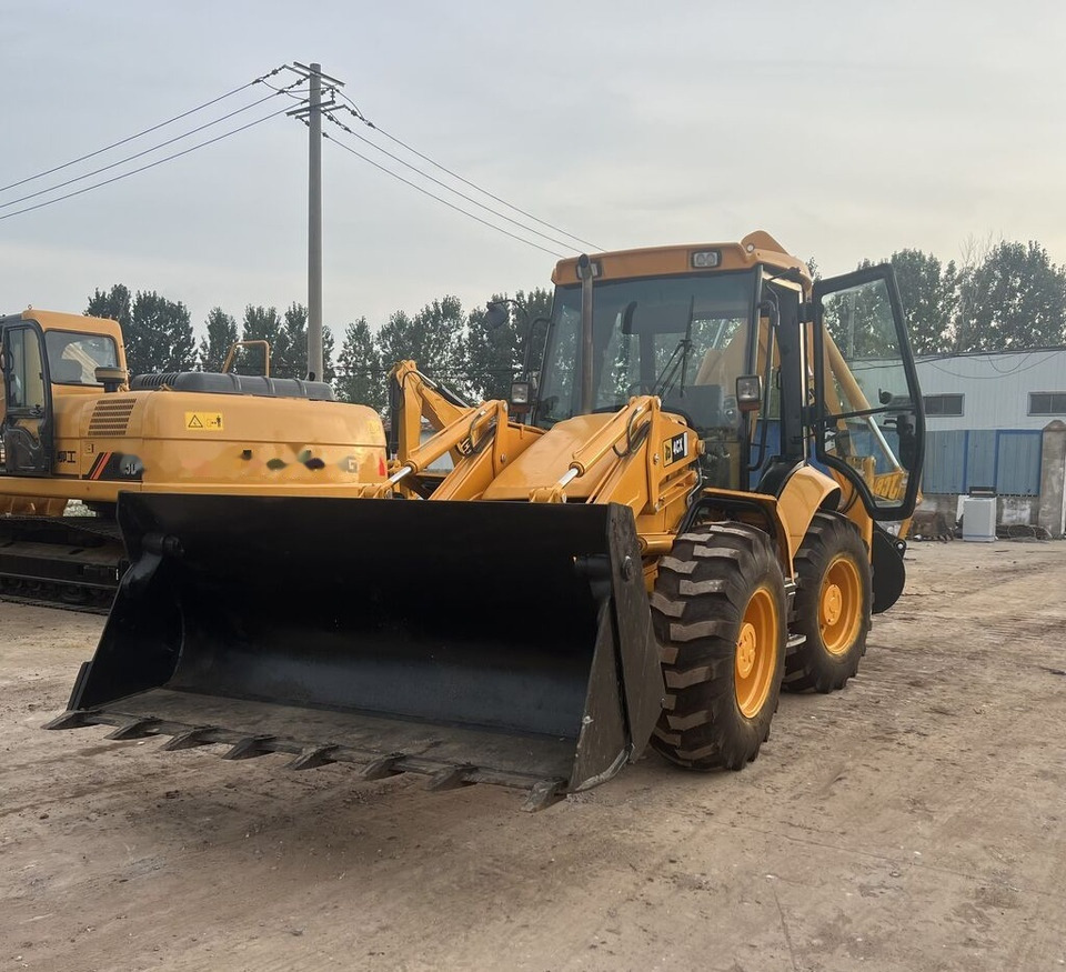 JCB 4CX - Baggerlader: das Bild 4 JCB 4CX - Baggerlader: das Bild 4