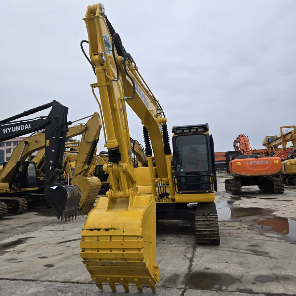 Bagger KOMATSU PC110: das Bild 8 Bagger KOMATSU PC110: das Bild 8