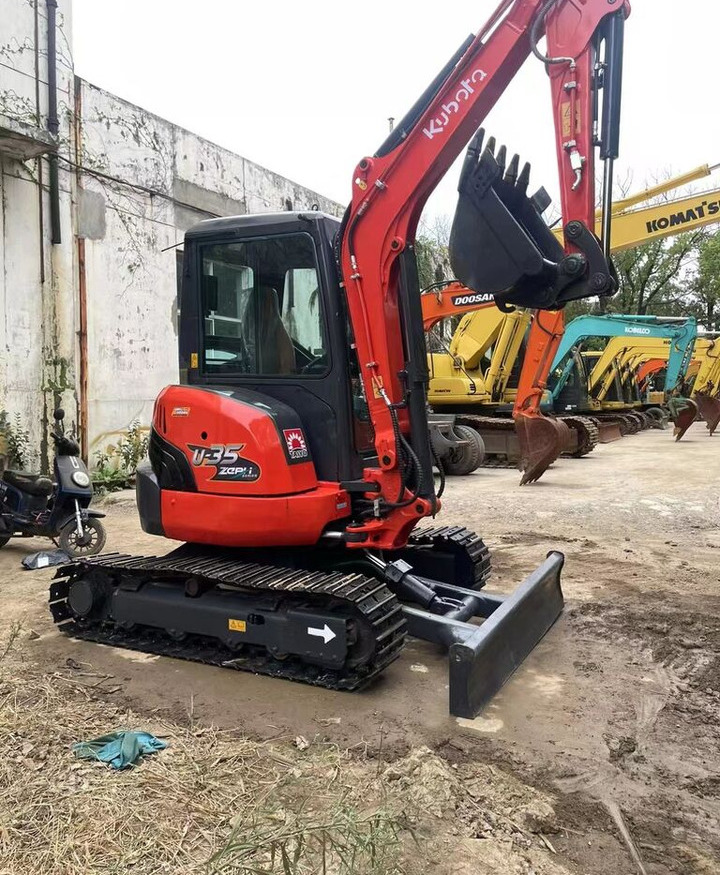 Kubota U35 - Kettenbagger: das Bild 2 Kubota U35 - Kettenbagger: das Bild 2