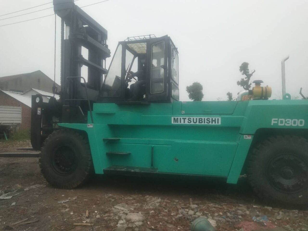 Mitsubishi FD300 - Dieselstapler: das Bild 3 Mitsubishi FD300 - Dieselstapler: das Bild 3