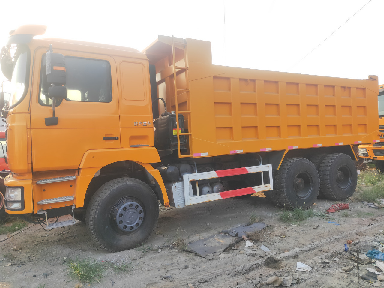 Shacman F3000 6*4 Dump truck - Kipper: das Bild 3 Shacman F3000 6*4 Dump truck - Kipper: das Bild 3