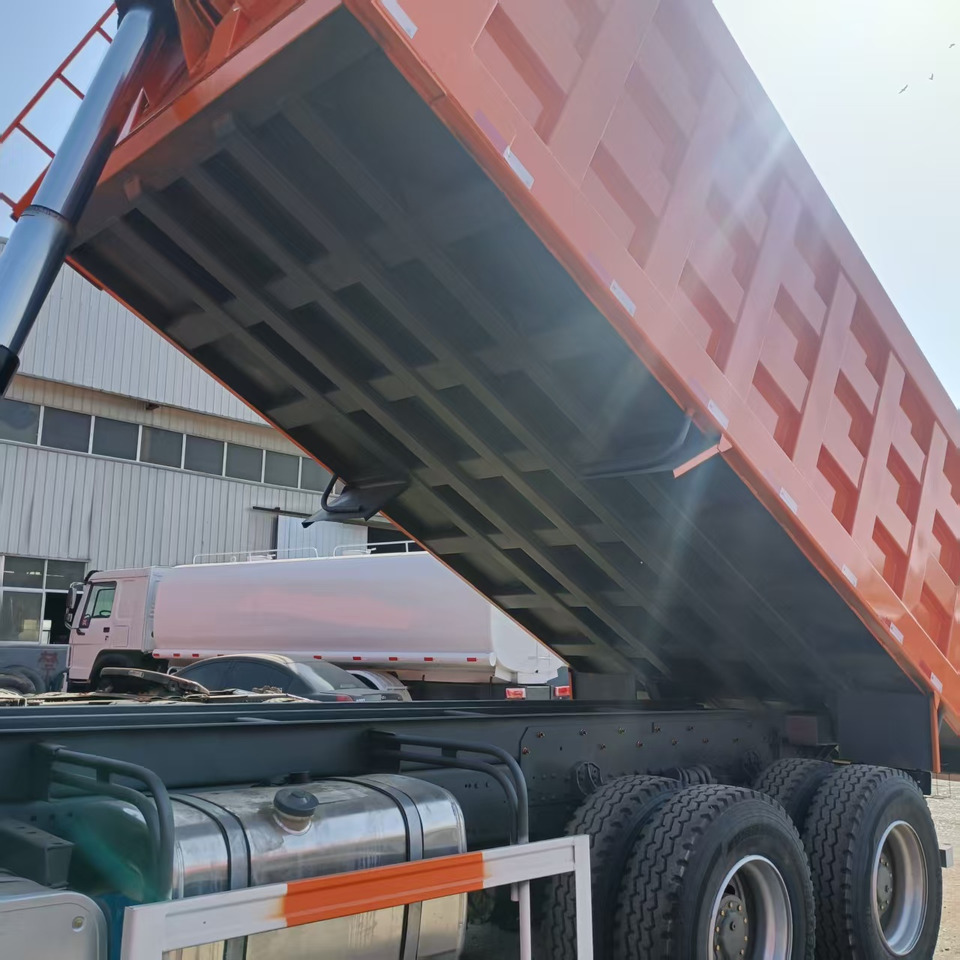 Sinotruk HOHAN 6*4 Dump truck - Kipper: das Bild 5 Sinotruk HOHAN 6*4 Dump truck - Kipper: das Bild 5