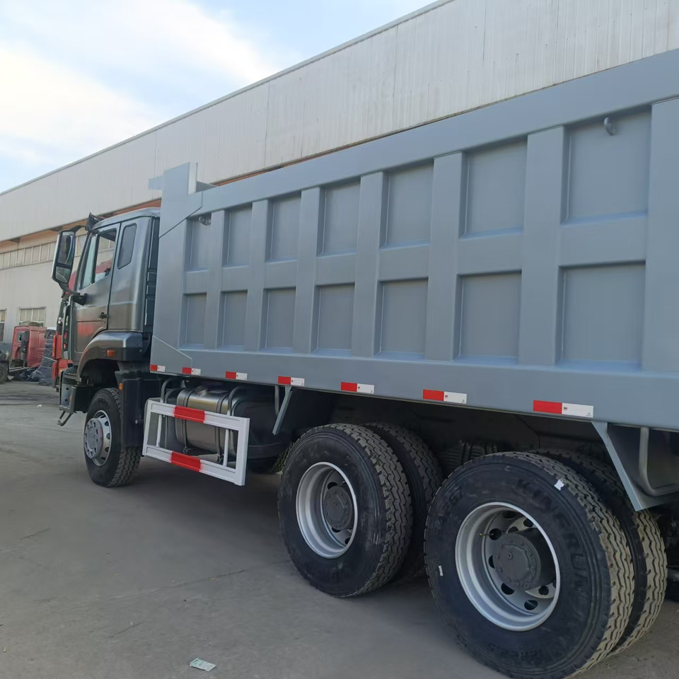Sinotruk HOHAN 6*4 Dump truck - Kipper: das Bild 5 Sinotruk HOHAN 6*4 Dump truck - Kipper: das Bild 5