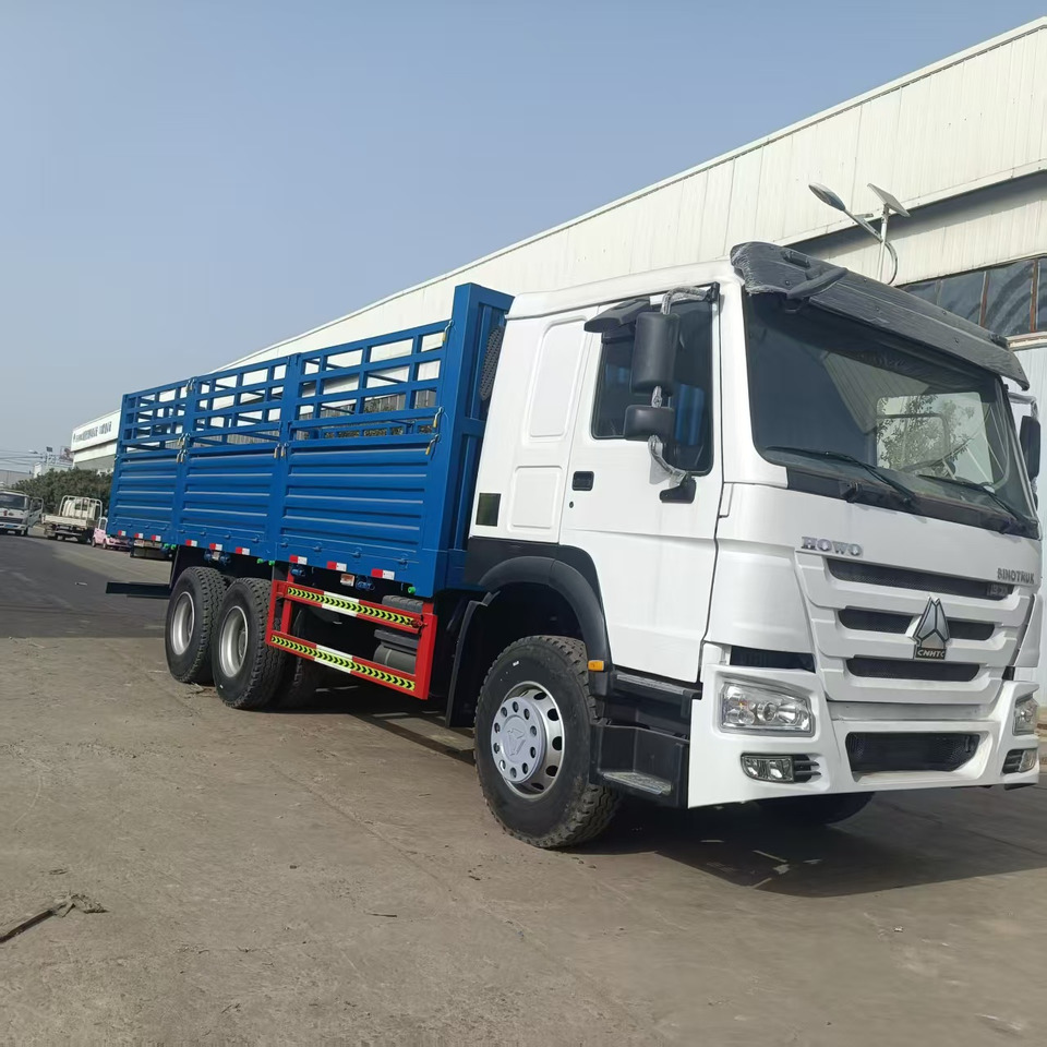 Sinotruk HOWO 371 6*4 Fence truck - Pritsche LKW: das Bild 3 Sinotruk HOWO 371 6*4 Fence truck - Pritsche LKW: das Bild 3