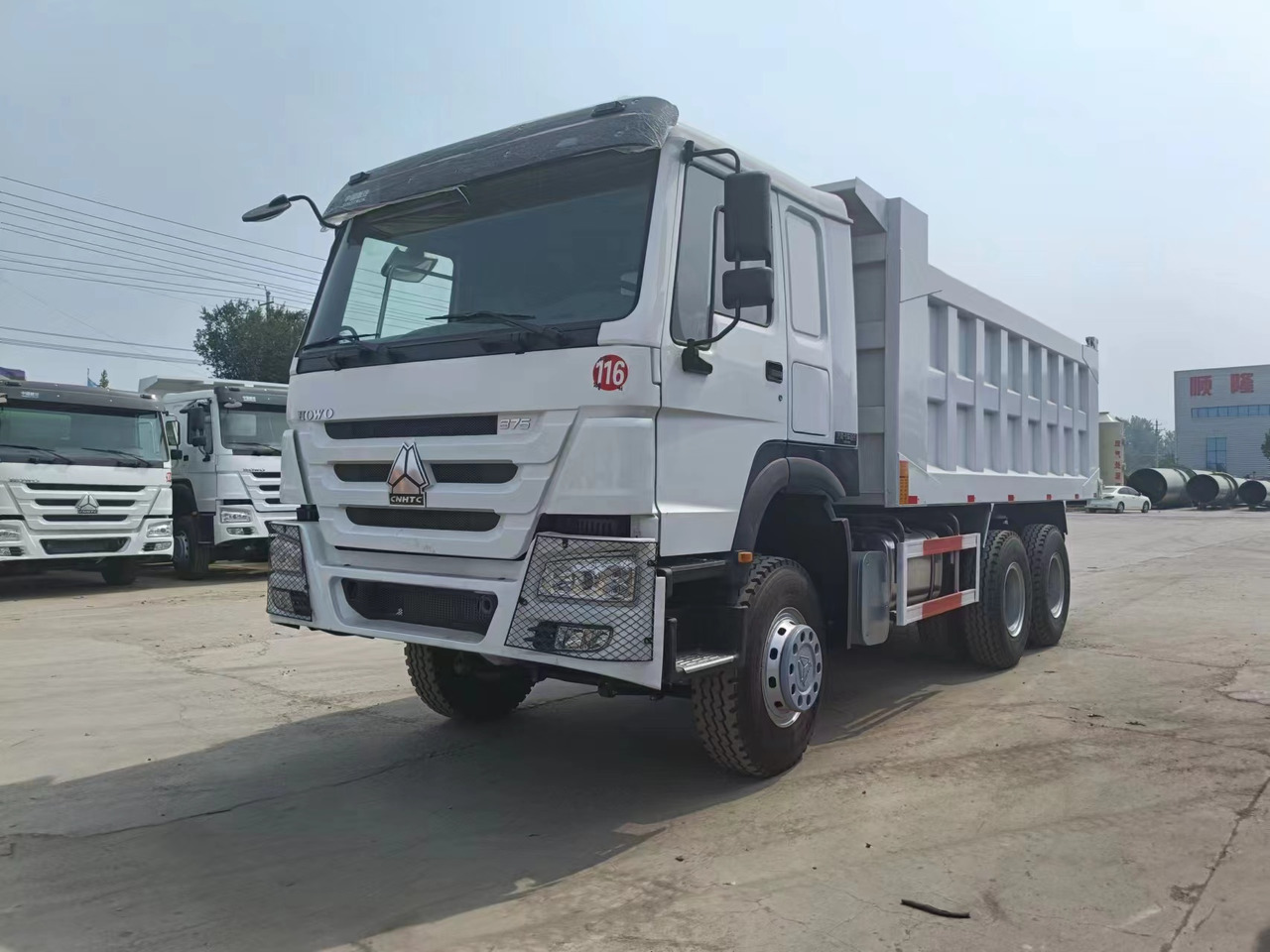 Sinotruk HOWO 6*4 Dump truck - Kipper: das Bild 1 Sinotruk HOWO 6*4 Dump truck - Kipper: das Bild 1