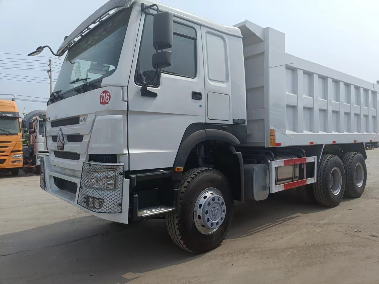 Sinotruk HOWO 6*4 Dump truck - Kipper: das Bild 5 Sinotruk HOWO 6*4 Dump truck - Kipper: das Bild 5