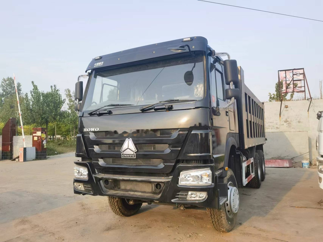 Kipper Sinotruk HOWO 6*4 Dump truck: das Bild 7