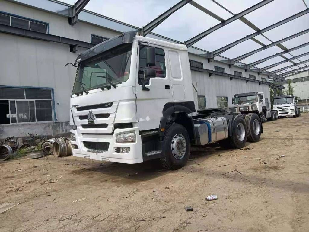 Sinotruk HOWO 6*4 Tractor - Containerwagen/ Wechselfahrgestell LKW: das Bild 1 Sinotruk HOWO 6*4 Tractor - Containerwagen/ Wechselfahrgestell LKW: das Bild 1