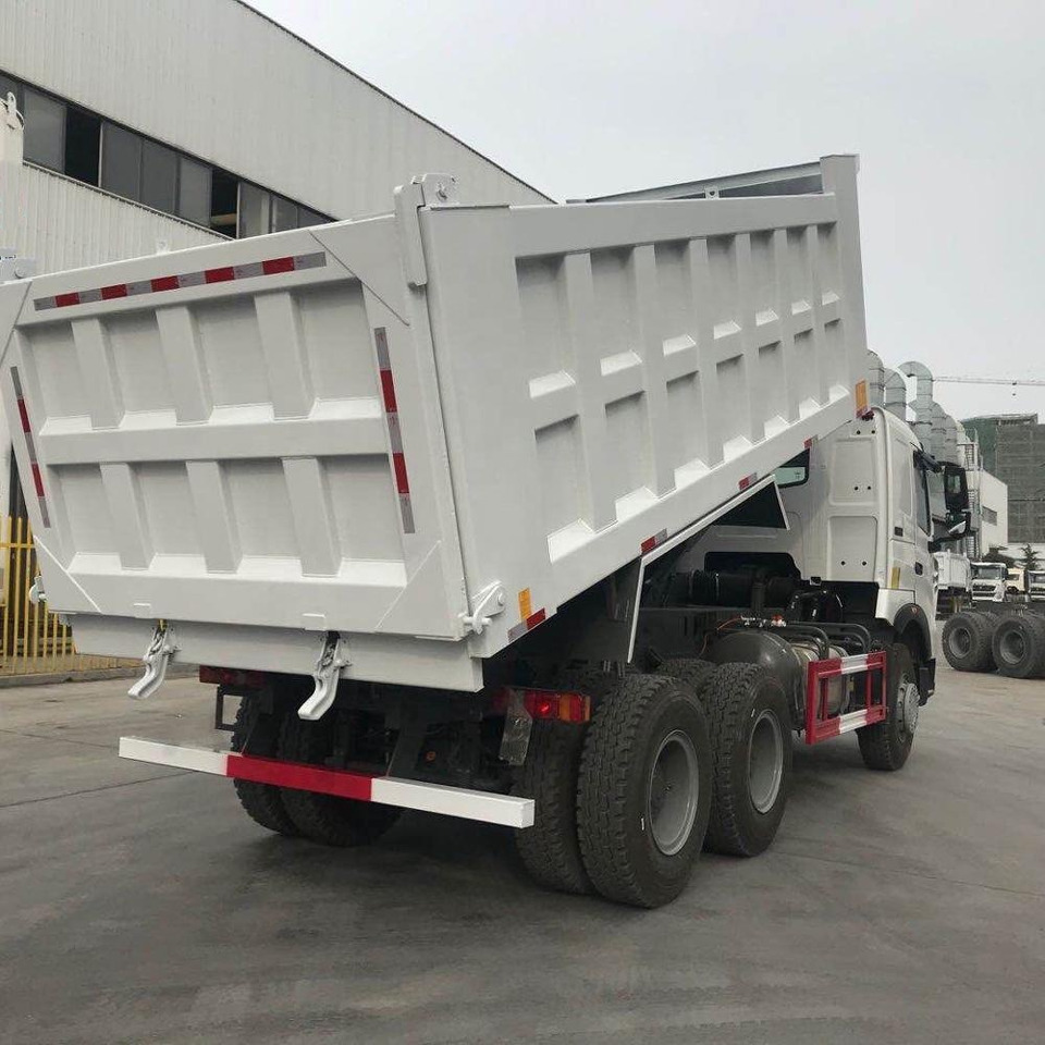 Sinotruk HOWO A7 - Mini-Kipper: das Bild 2 Sinotruk HOWO A7 - Mini-Kipper: das Bild 2