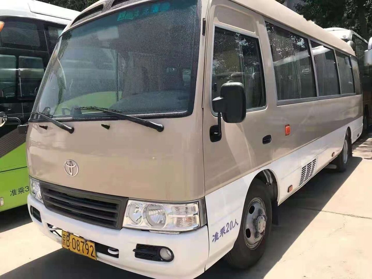 Toyota Coaster - Überlandbus: das Bild 1 Toyota Coaster - Überlandbus: das Bild 1