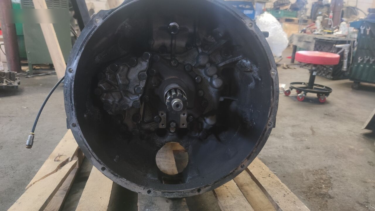 DAF 16S2323 ZF 16S2323 DAF ZF105 truck - Getriebe für LKW: das Bild 2 DAF 16S2323 ZF 16S2323 DAF ZF105 truck - Getriebe für LKW: das Bild 2