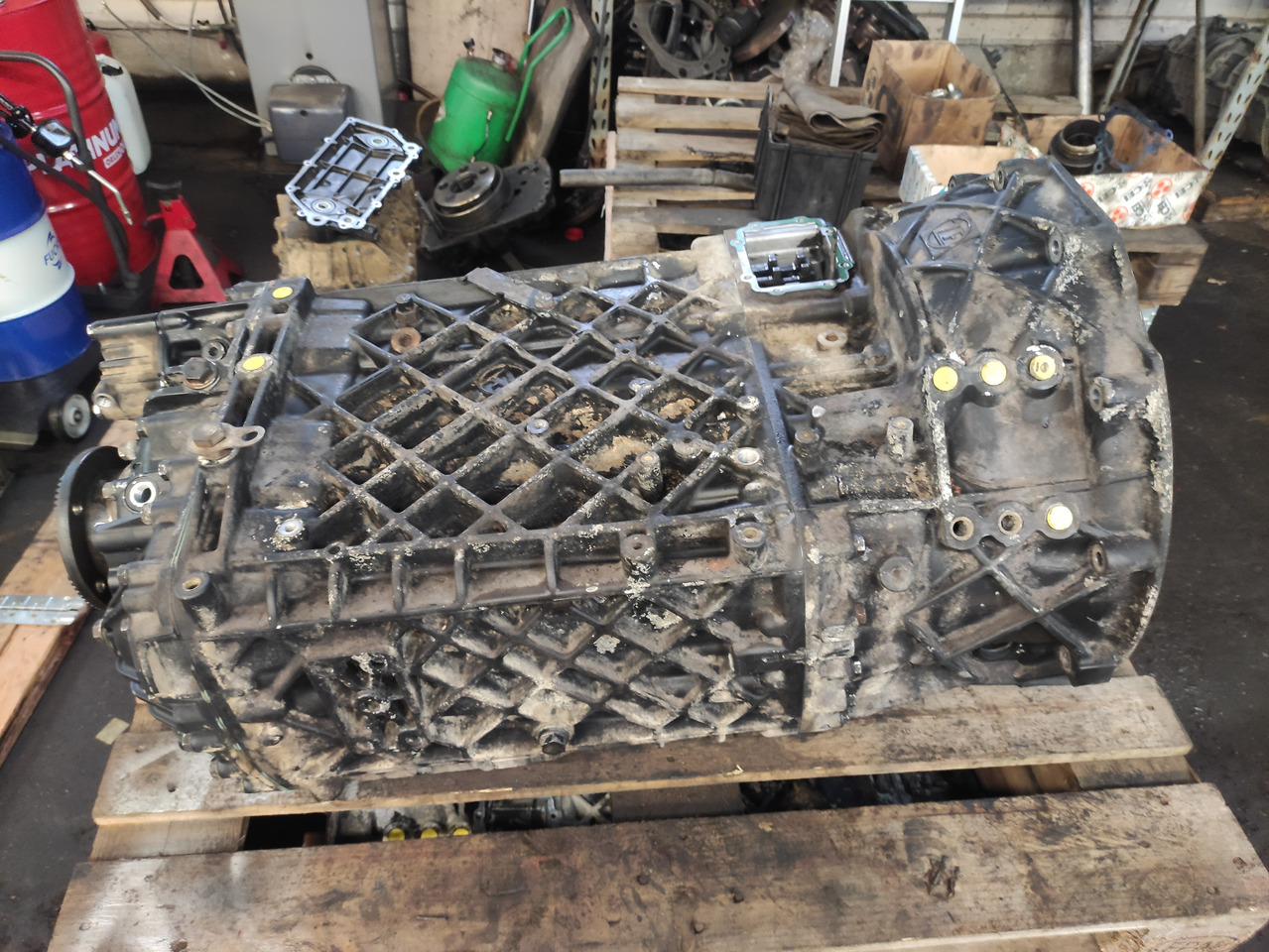 MAN TGA, TGS, TGX - Getriebe für LKW: das Bild 4 MAN TGA, TGS, TGX - Getriebe für LKW: das Bild 4