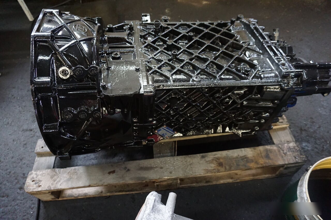 ZF (ZF 16S2220) MAN TGX truck - Getriebe für LKW: das Bild 3 ZF (ZF 16S2220) MAN TGX truck - Getriebe für LKW: das Bild 3